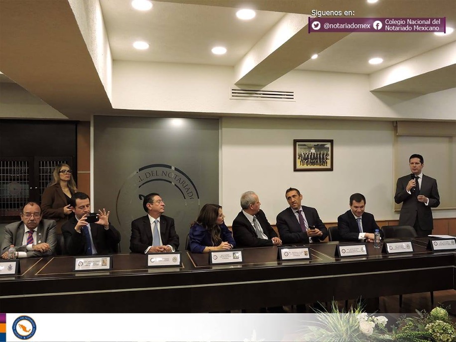 Firma de convenio con el INFONAVIT con la presencia de la Secretaría de ...